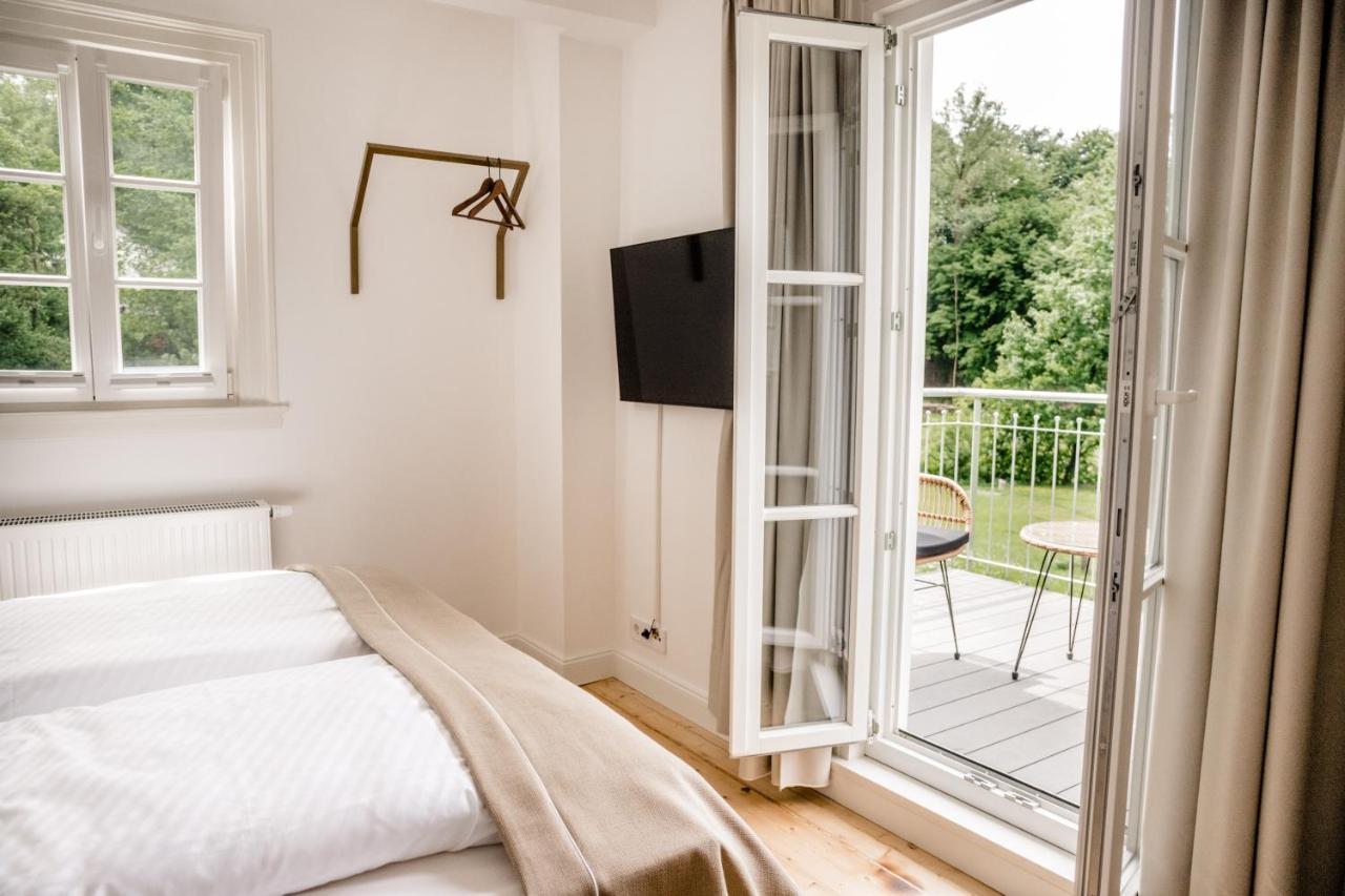 Hotel Gut Landscheid Burscheid Exterior foto